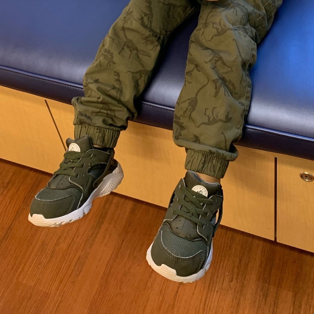 Nike Huarache toddler 10